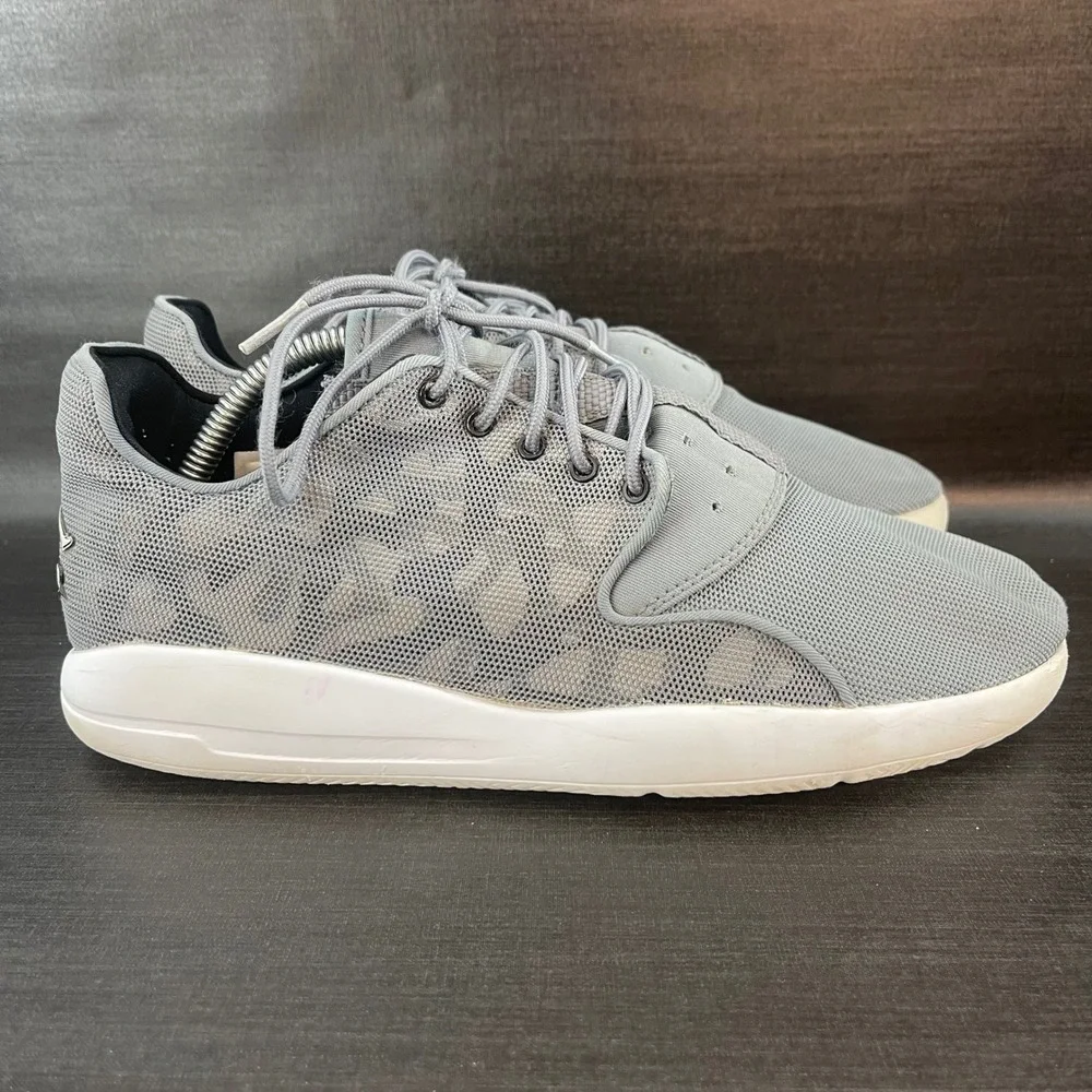 Jordan Eclipse Wolf Grey Mens‎ 8.5 Basketball Trainer Athletic Shoes 724010-005